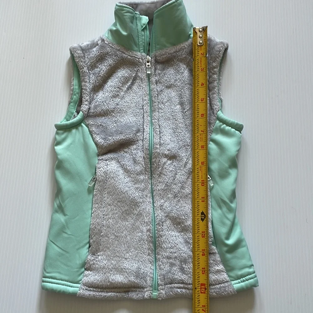 Champion sea foam green & light gray full zip vest.  Girls Size XS (4-5)